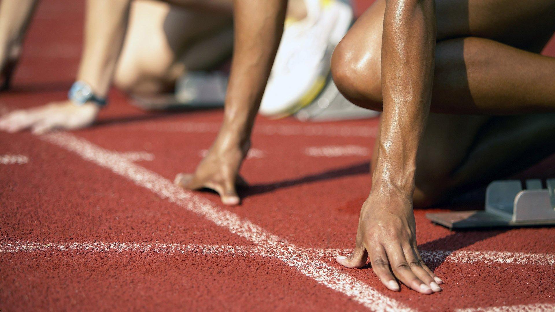 【米兰体育官方网站】23岁新星打破尘封15年世界纪录，田径史迎来崭新篇章